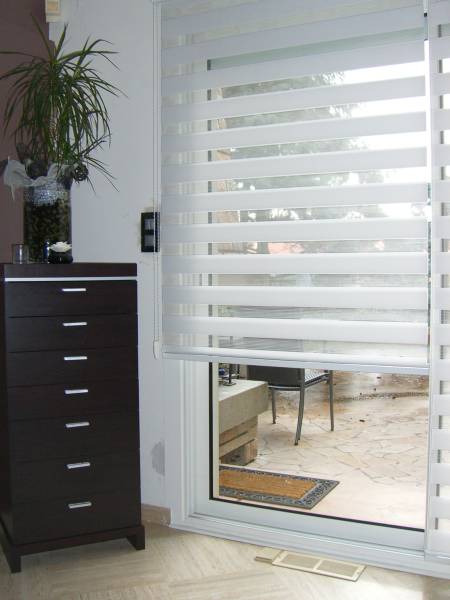 Pose de store toile sur mesure 