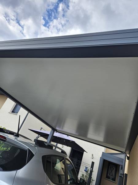 Résistant à la grêle 