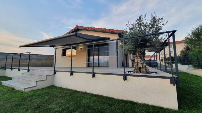 Création de garde-corps pour terrasse en aluminium à Chazelle sur Lyon