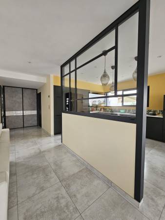 Notre zone d'activité pour ce service Vente de stores anti-chaleur intérieur comme extérieur et protection solaire pour véranda, pergola et fenêtre